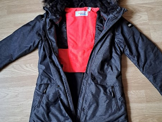 Naiste parka