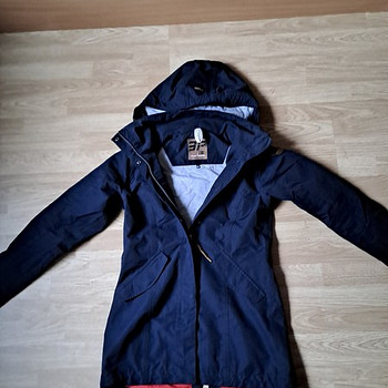 Naiste parka