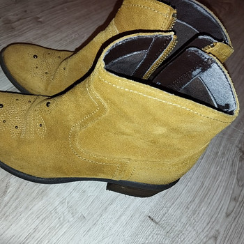 Ботинки замшевые Clarks