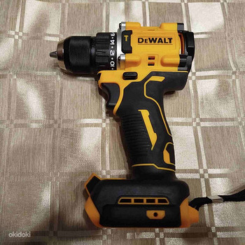 Kruvikeeraja DeWalt DCD 805. Uus. Analoog.