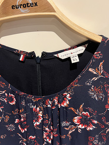 Tommy Hilfiger kleit s.38 (4 foto / 5)