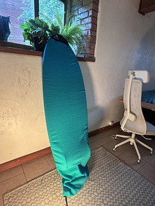Müüa surfilaud Aztron VOLANS 5'8" + lisavarustus (3 foto / 4)