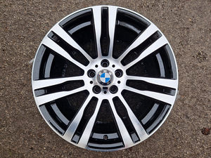 R20 X5 X6 Style333 ORIGINAAL E70 F15 - UUS (1 foto / 8)