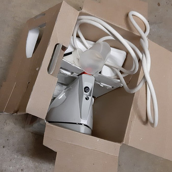 Беспроводной утюг Morphy Richards