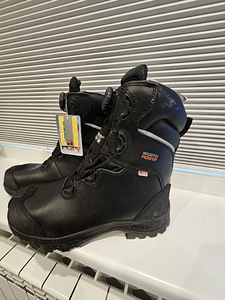 Новые тёплые рабочие сапоги Würth с BOA (2 фото из 4)