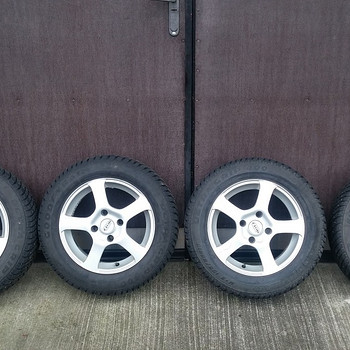 ЗИМНИЙ КОМПЛЕКТ R15, 4X114,3
