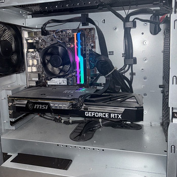 MSI Настольный компьютер RTX 3060Ti, i7 8700, 32 ГБ ОЗУ