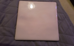 Valge keraamiline plaat 15x15,akna katte seina lamp,uus toid (4 foto / 6)