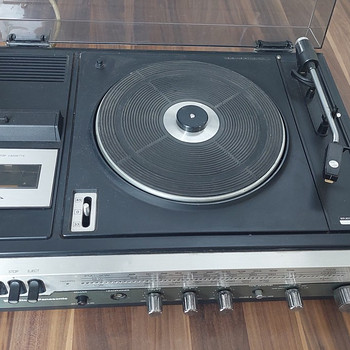 Vinüülplaadimängija Panasonic sg-1020l