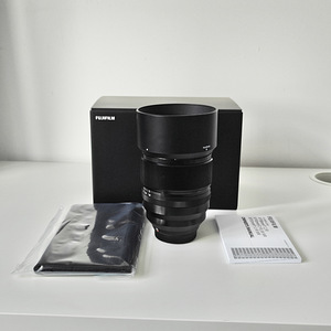 Fujifilm Fujinon XF 50mm f/1.0 R WR lens (1 foto / 1)
