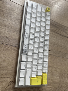 Ducky one 2 mini (2 фото из 3)