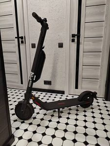 Самокат Segway Ninebot E22E + ДОПОЛНИТЕЛЬНАЯ БАТАРЕЯ 36V 5.2 (1 фото из 8)