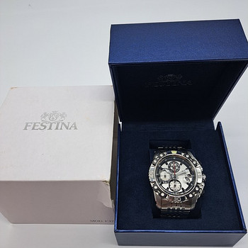 Часы Festina