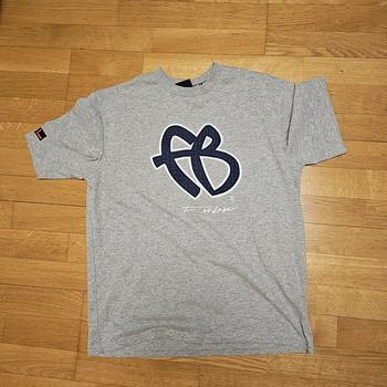 Футболка fubu
