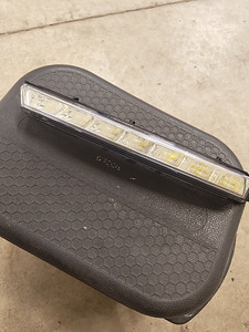 A1649060351 Päevatule latern vasak LED Mercedes GL X164 (2 foto / 3)