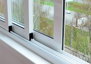 Bīdāmā balkona lodžija no aukstā alumīnija 3 m (5 foto no 9)