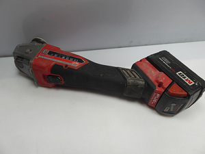 Akurelakas Milwaukee M18 FSAG125x + AKU + Laadija (4 foto / 5)