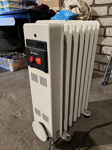 Radiaator (5 foto / 7)