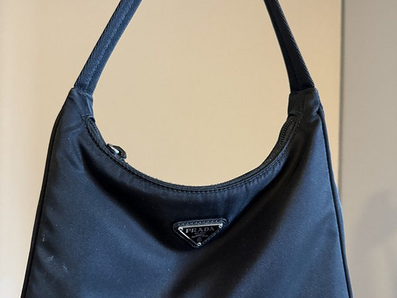 Prada - Re-Edition 2005 Re-Nylon mini bag