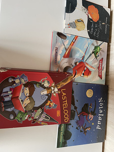 Книги (1 фото из 3)