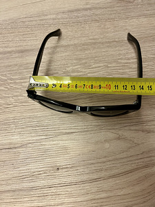 Armani naiste päikeseprillid (7 foto / 7)