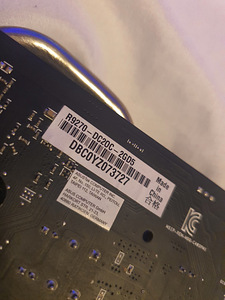 AMD Radeon R9 270 2GB (с дефектом) (6 фото из 6)