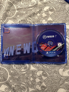 Игры (2 фото из 2)