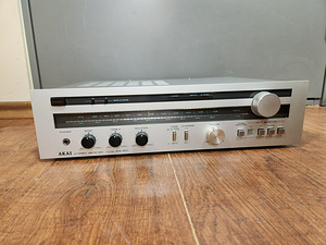 Akai AA-R11 AM/FM Stereo Receiver (1 foto / 3)