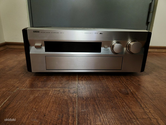 Yamaha DSP-A1 Surround Sound Processor/Amplifier