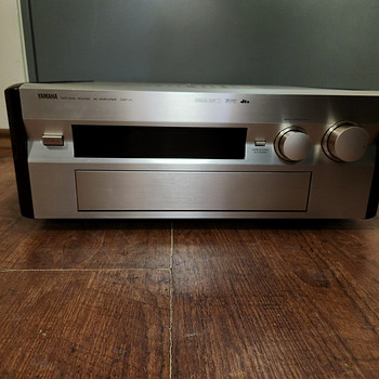 Yamaha DSP-A1 Surround Sound Processor/Amplifier 