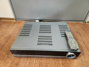Harman Kardon HK970 Stereo Integrated Amplifier (2 foto / 4)