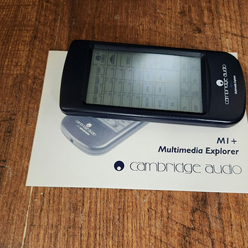 Cambridge audio MI+ universaal pult