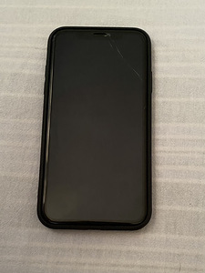 iPhone XR 128 (2 լուսանկար / 8)