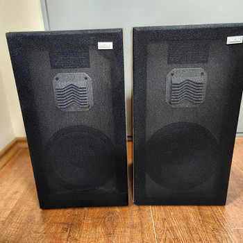 Полочные колонки Akai SR 1200