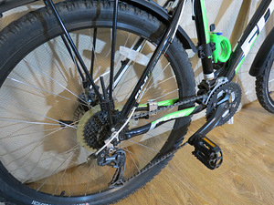 Jalgratas Fuji, raam M. Rattad 26" (5 foto / 6)