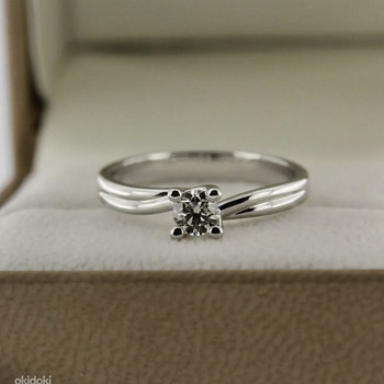Кольцо с бриллиантом 0.33ct