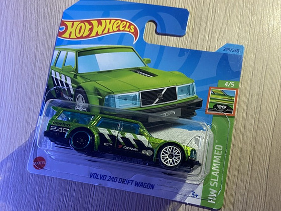 HOT WHEELS Volvo 240 дрифт вагон