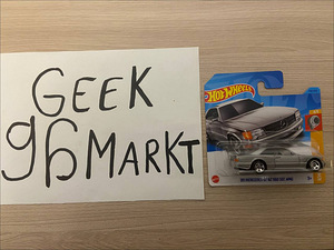 HOT WHEELS 89 Mercedez-Benz 560 SEC AMG (2 foto / 2)