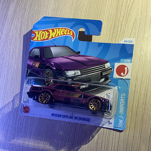 HOT WHEELS Nissan Skyline RS KDR30 (1 foto / 2)