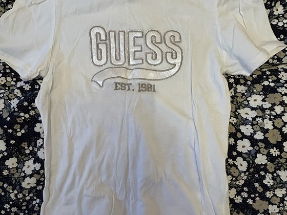 Guess M