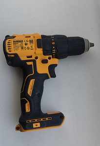 Dewalt dcd 777 (1 фото из 2)