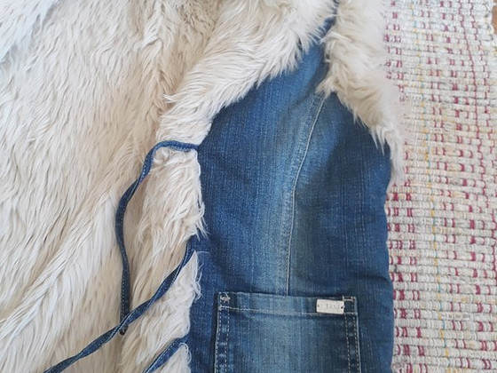 Джинсовый жилет J Jeans с подкладкой из овчины для 7-8 лет