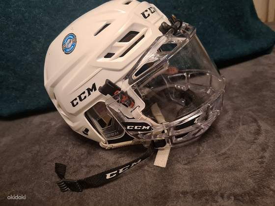 Хоккейный шлем CCM