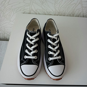 Converse (3 foto / 3)