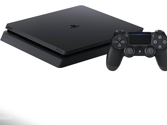 Playstation 4 slim