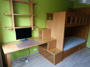 Narivoodi komplekt kirjutuslauaga (1 foto / 10)