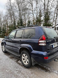 Toyota Land Cruiser (3 foto / 10)