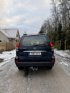 Toyota Land Cruiser (4 foto / 10)
