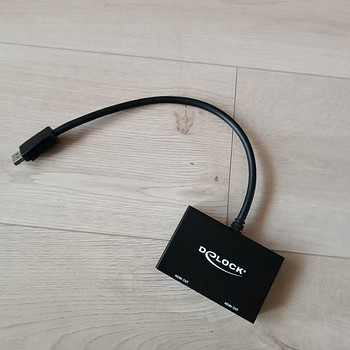 Jaotur DeLock 87666, DisplayPort M / 2 x HDMI F, 0,30
