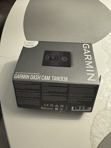 GARMIN DASH CAM TANDEM (1 foto / 2)